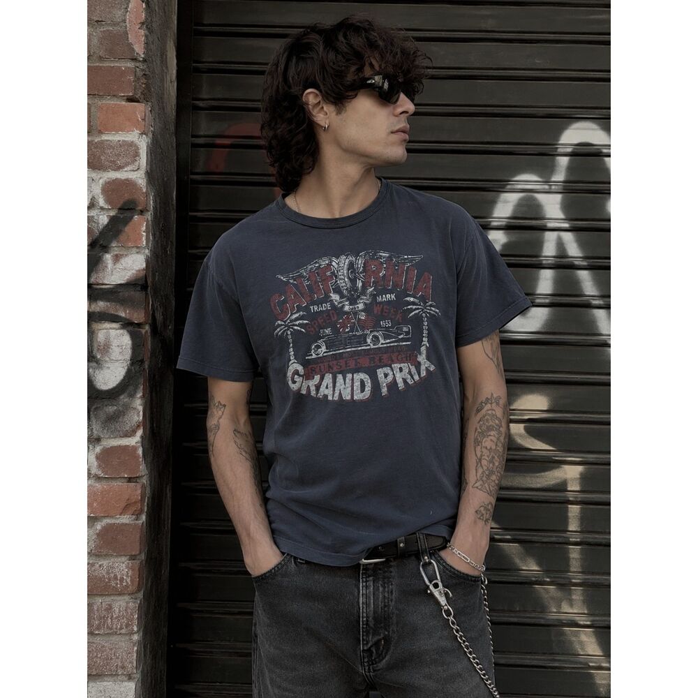 Vintage  Johnson Motors, Inc Gray Graphic T Shirt Tee Top  Mens Size XL
